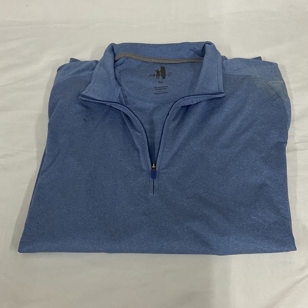 EUC Mens long sleeve Johnnie-0 1/4 zip down shirt